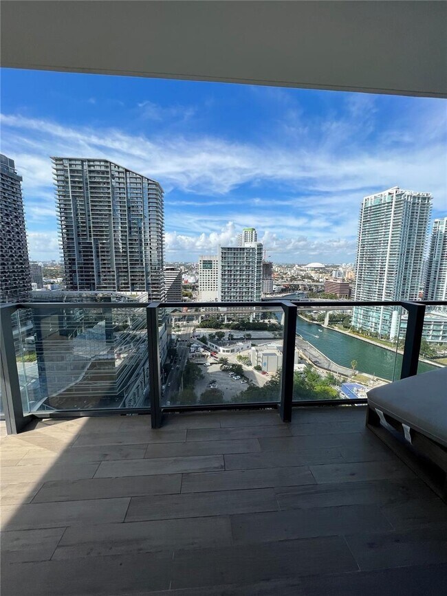 Photo - 68 SE 6th St Unit 2302