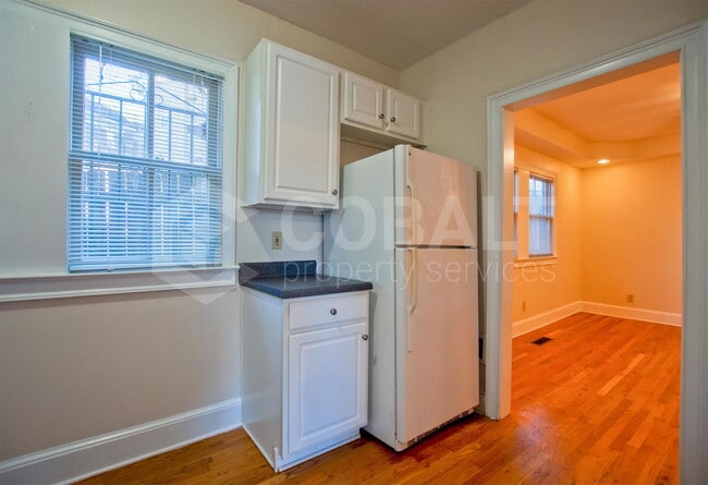 Photo - 867 Rosedale Rd NE Unit 4