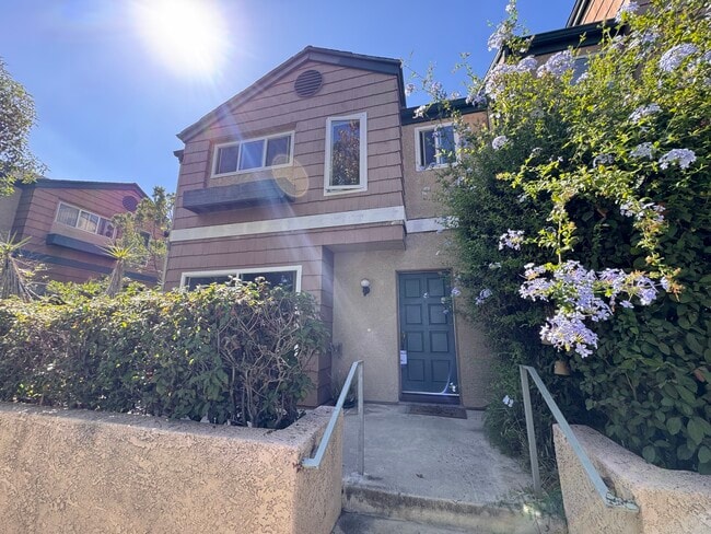 Building Photo - 22123 Figueroa St Unit #109