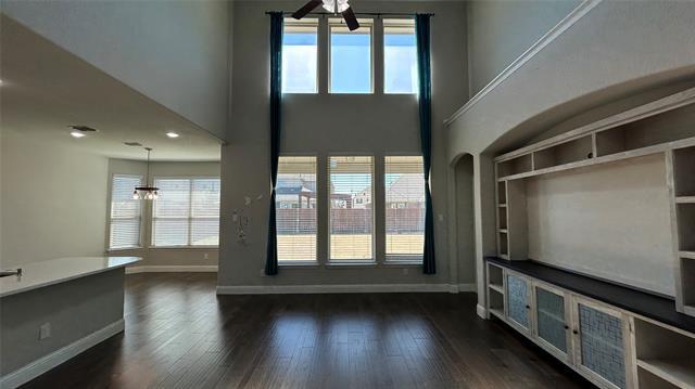 Photo - 411 Fox Crossing Ln