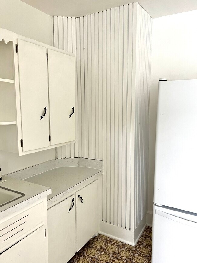 Photo - 27 Reed St Unit A