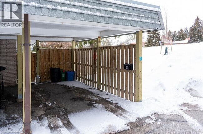 Photo - 14 Williamsburg Rd