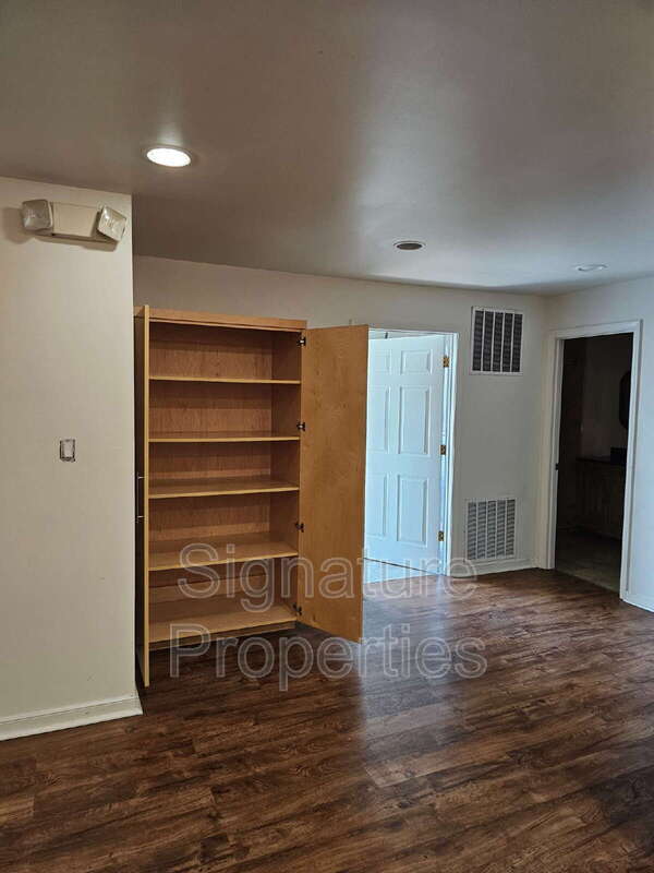 Photo - 2312 W Cary St