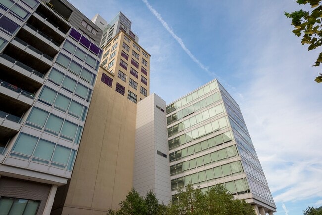 Photo - Stunning 2 Bedroom Condo ~ Silo Point