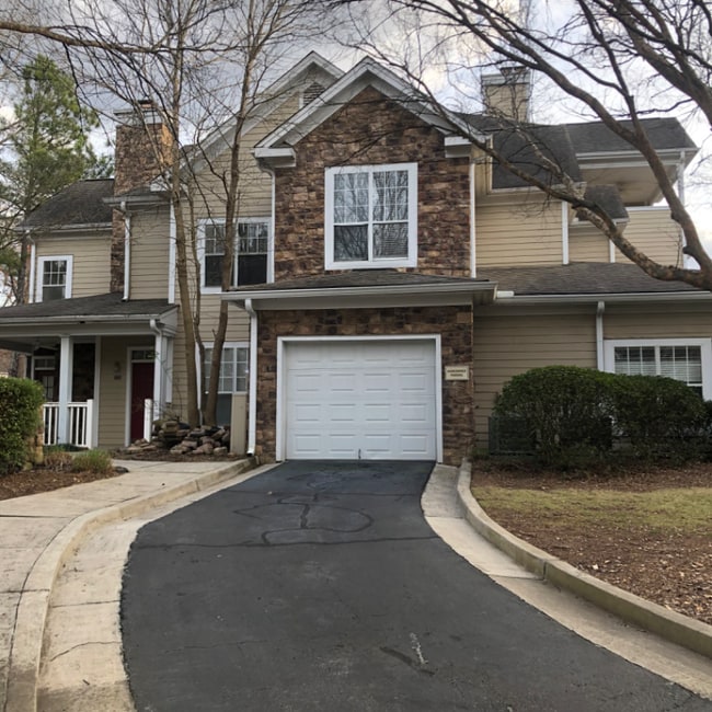 Photo - 518 Sandringham Dr