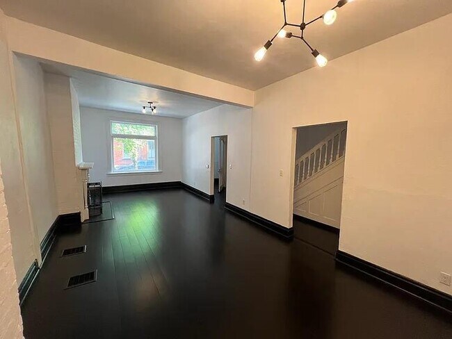 Photo - 606 N Taylor Ave