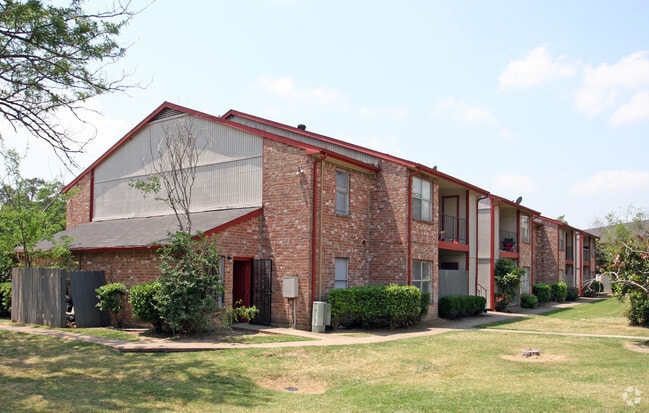 Westfield Ridge Apartments