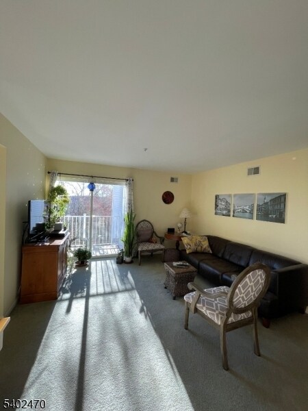 Photo - 97 Crestview Ln