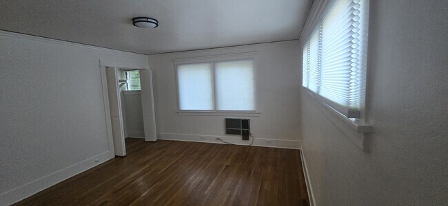 Master Bedroom - 4310 Clarissa Ave