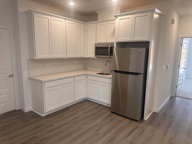 Photo - 7301 Headstock St