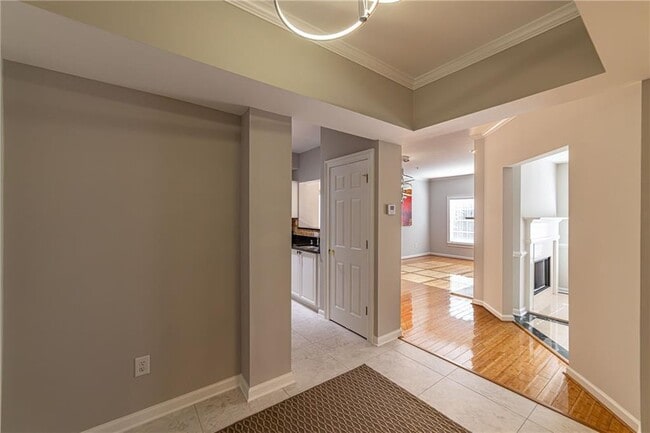 Photo - 3275 Lenox Rd NE Unit 214