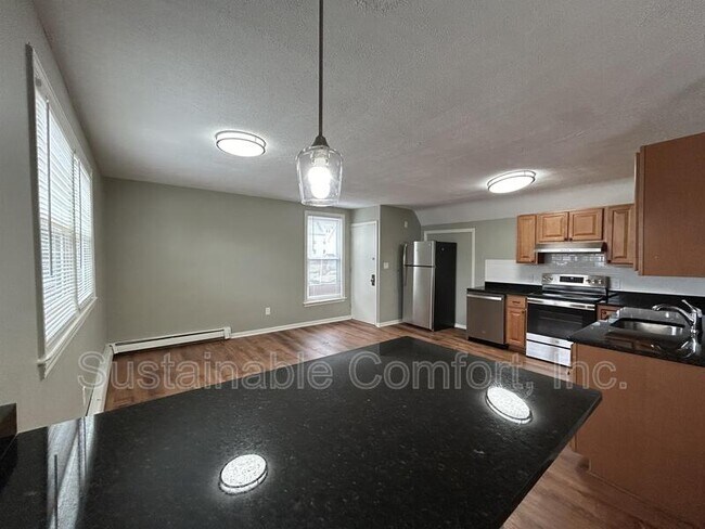 Photo - 185 Lincoln St Rental