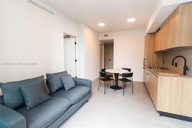 Photo - 121 NE 5th St Unit 3711