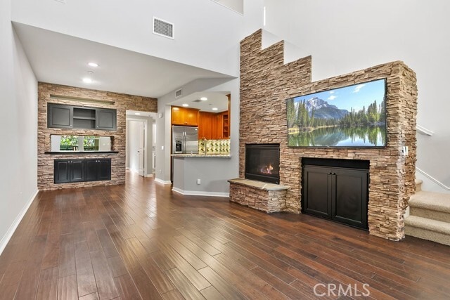 Photo - 84 Meridian Dr