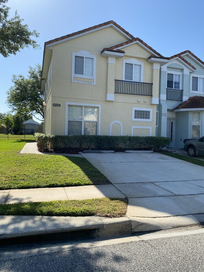 Photo - 1264 S Beach Cir Townhome