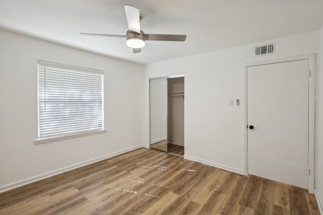 4321 Cole Ave