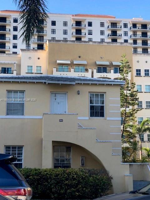 Building Photo - 15 Santillane Ave Unit 2 Rental