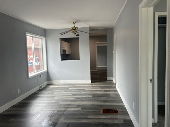 Photo - 1333 Truman St