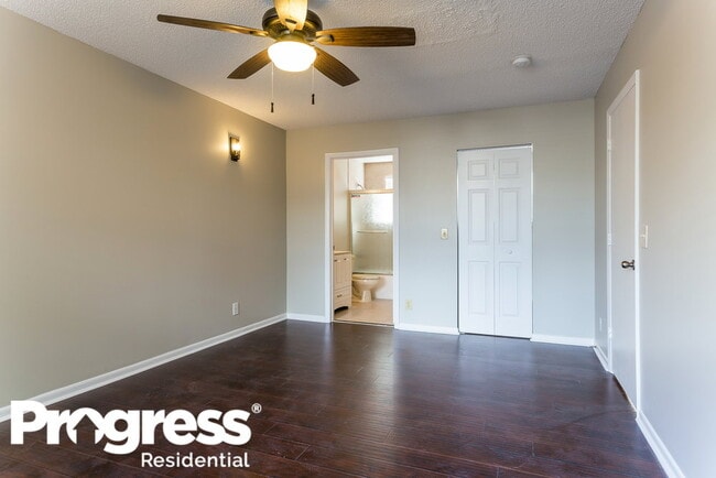 Photo - 6701 Fern St