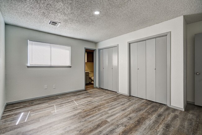 Photo - Beautiful 2 bed 2.5 bath condo home! Ready Soon!