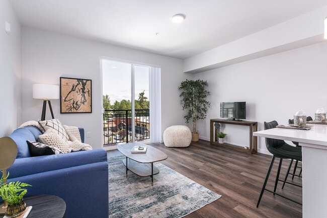 Photo - The Vantage - Bellingham's Premier Apartme...