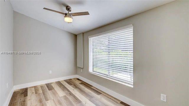 Photo - 1050 SW 11th St Unit 1052