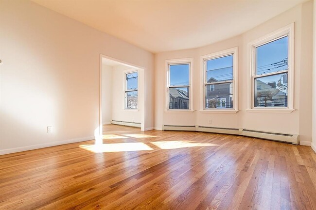 Photo - 86 Highwood Terrace Apartamento Unidad 1