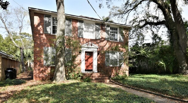 Building Photo - 3661 St Johns Ave Rental