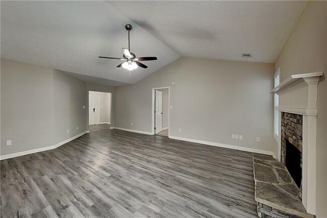 Photo - 40 Colton Dr