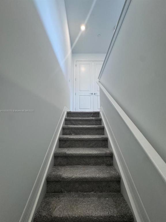 Photo - 750 NW 82nd Ave