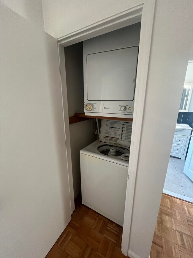 1211 Ridge Ave Unit 1