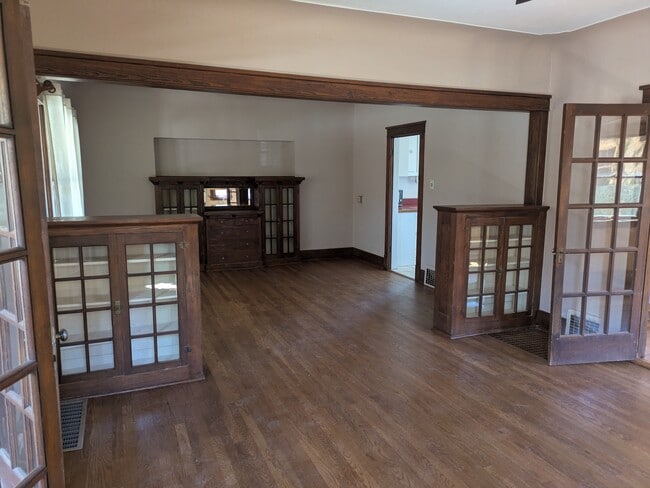 Photo - 1272 S University Blvd