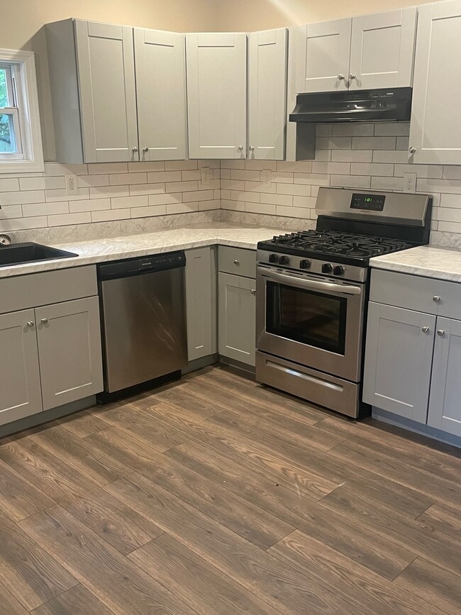 Photo - 8380 Vidette St