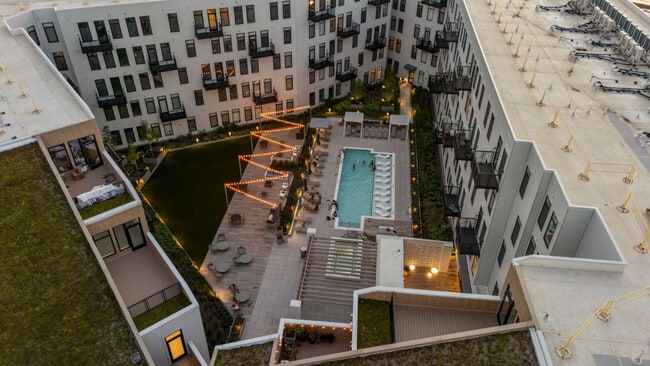 Gibson Point apartments — community photo