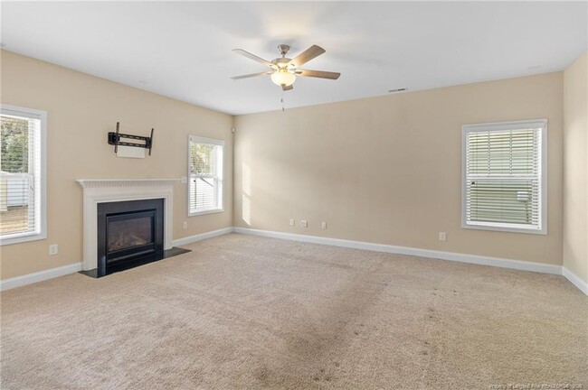 Photo - 937 Liberty Ln