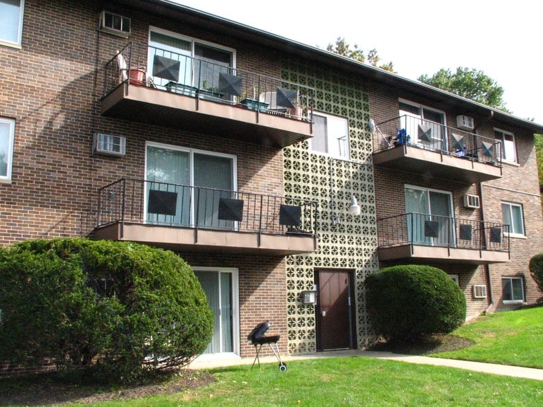 Euclid Terrace Deegan Management Apartments For Rent in Euclid, OH