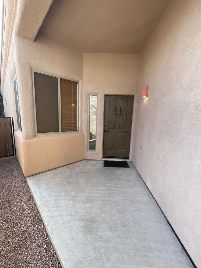 Photo - Gated community near Sabino Canyon/Tangue ...