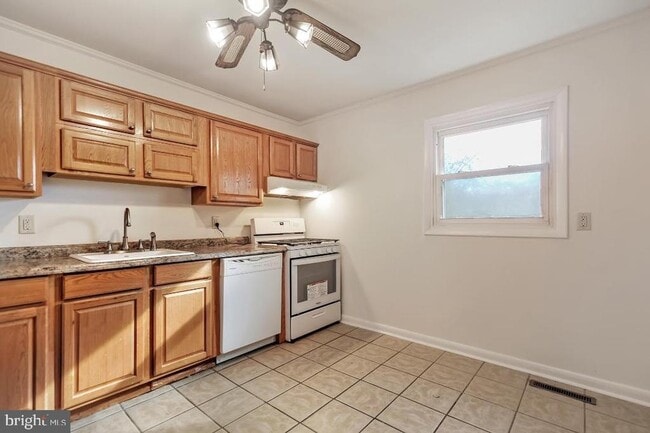 Photo - 996 Boggs Dr