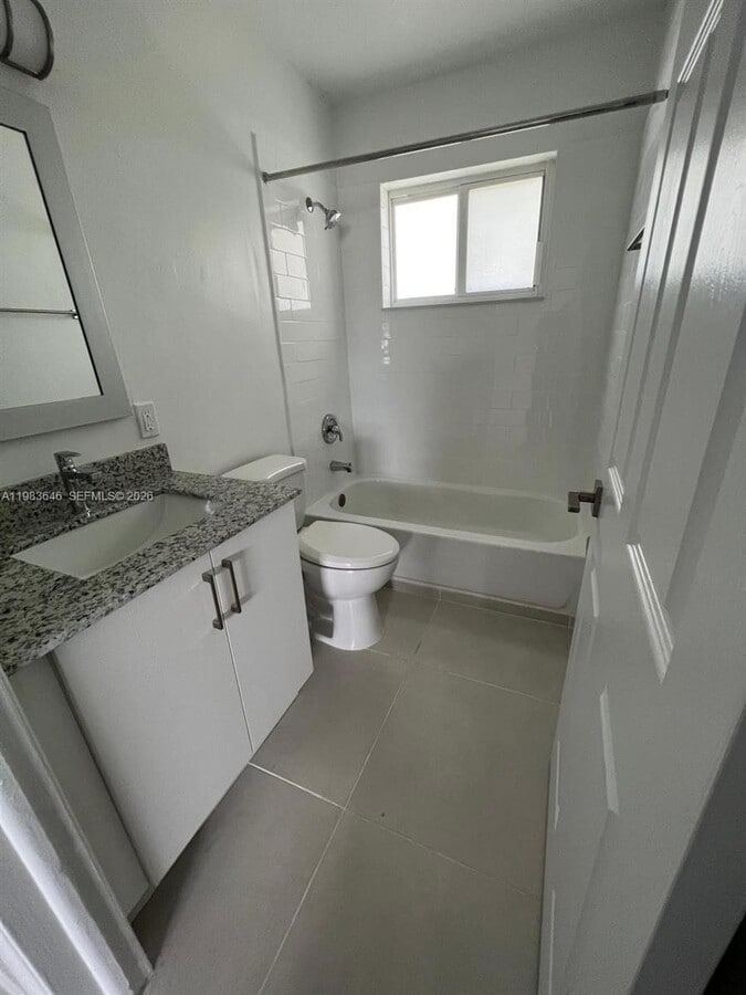 Photo - 2970 SW 38th Ct Unidad 006