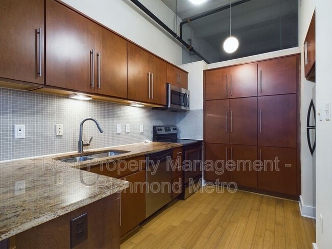 Photo - 815 Perry St Casa