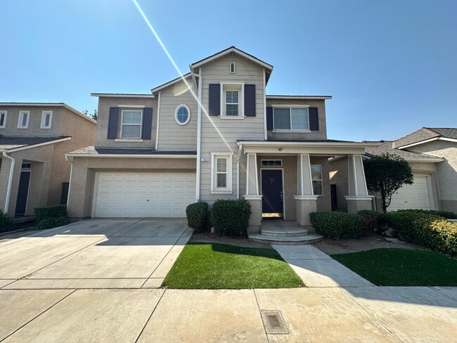 Building Photo - 636 W Venice Ln Rental