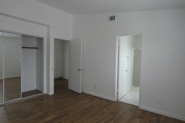 Photo - Condo for rent