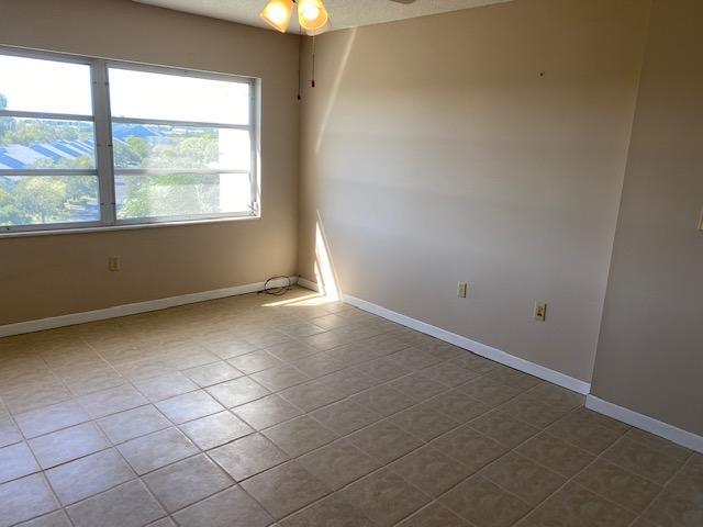 Photo - 8950 Park Blvd N Unit 610