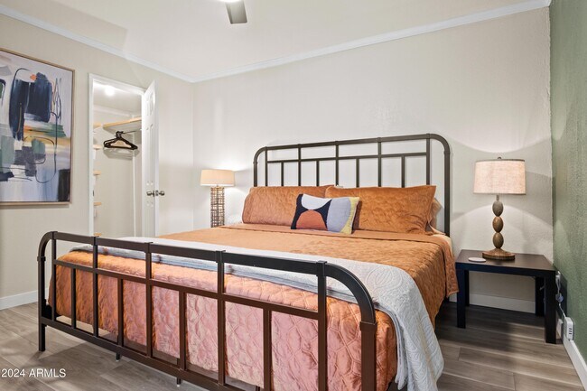 Photo - 7625 Camelback Rd Unit 323