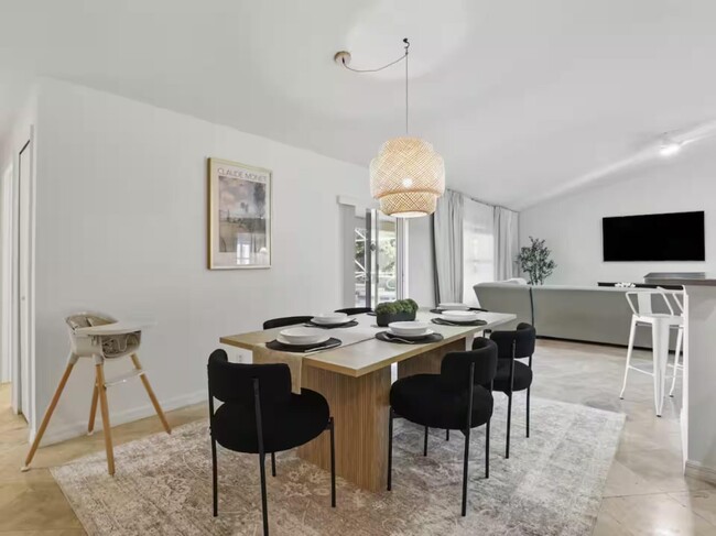 Photo - 2473 SE Sidonia St