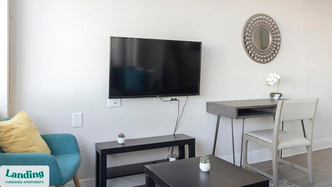 Photo - 305 Dr. M.L.K. Jr St S Unidad 418.1403604