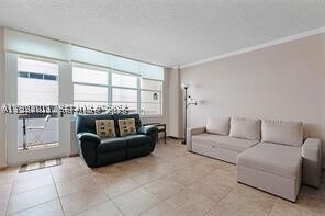 3725 S Ocean Dr Unit 811