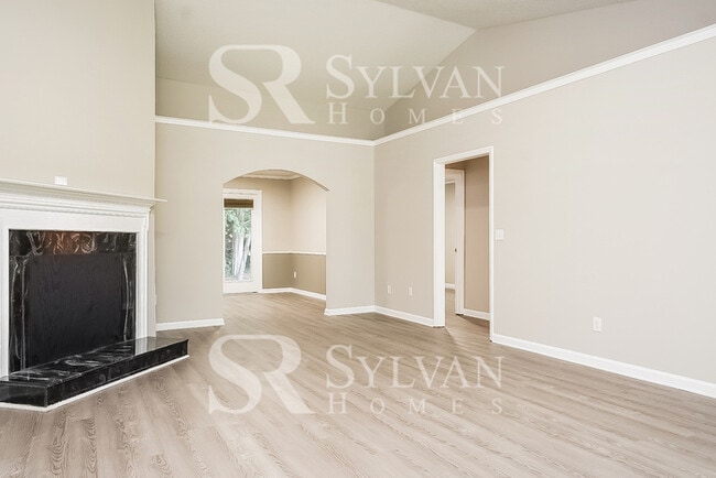 Photo - 1602 Glenn Meade Dr