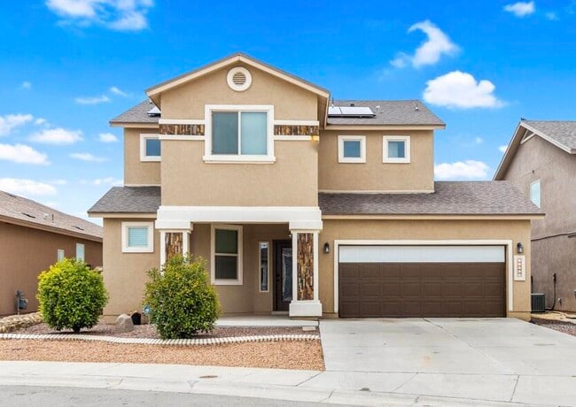 Building Photo - 12664 Azulejos St