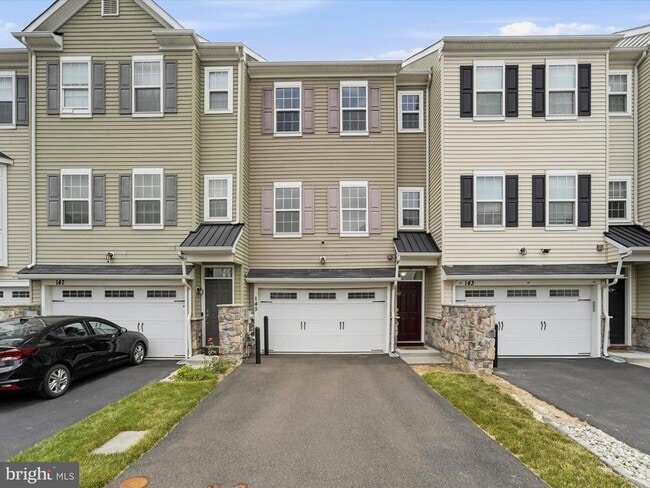 145 Mercer Ct